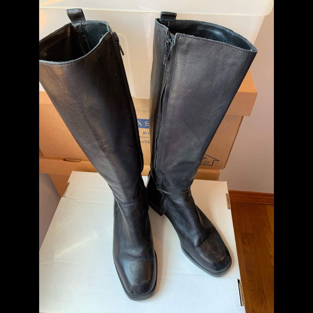 Black Leather Boots